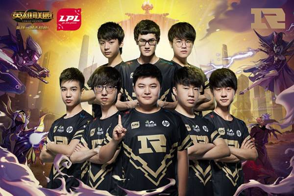 在球场上 在球场上